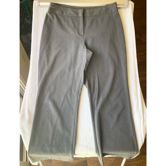 Worthington Women’s Straight Dress Pants size 10P, Solid Gray, Slightly Flared - Picture 6 of 10